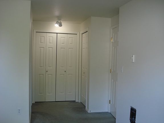 5th image of 7509 To 7511 114th Street Ct E