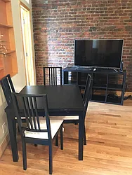 Rented by Manhattan Apartment Organization