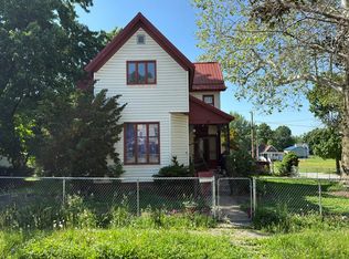26 E Spring St, Peru, IN 46970