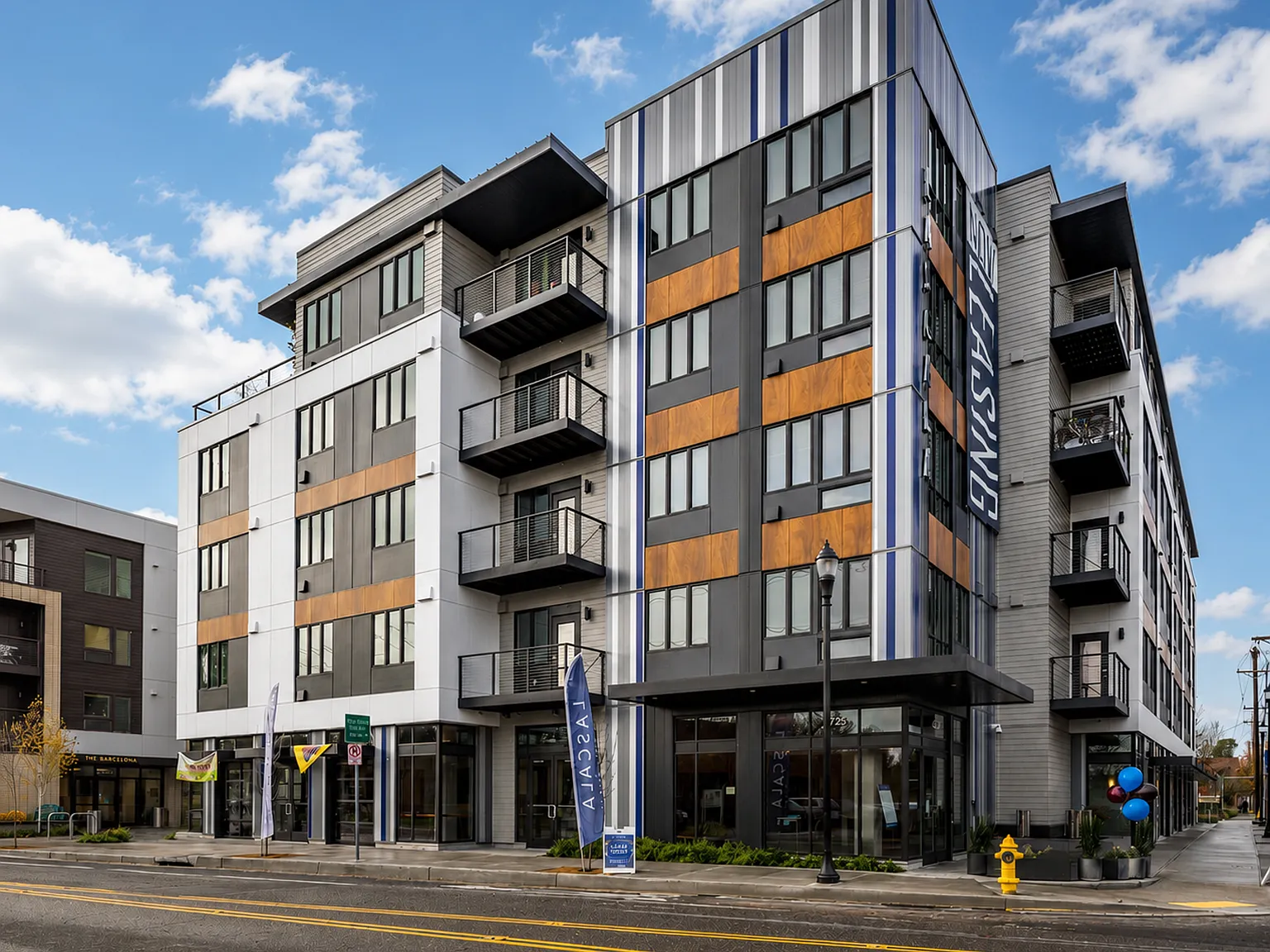 LaScala Apartments — Photo 1