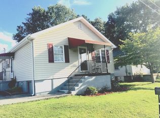 533 Cedar St, Mt Carmel, TN 37645