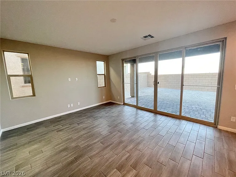 7108 Tilligerry St — Photo 10
