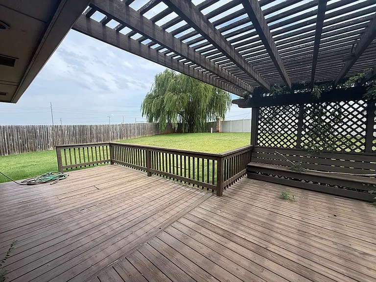 19132 Cottonwood Ct — Photo 39