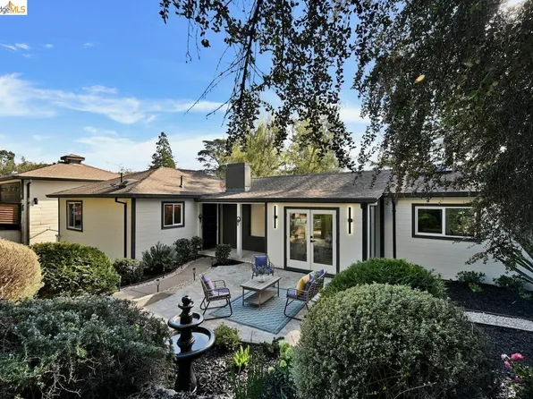 6773 Wilton Dr, Oakland, CA 94611