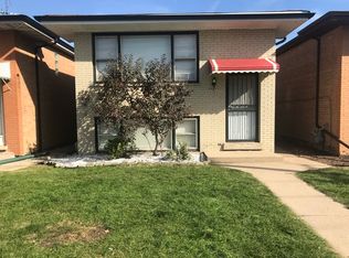 7707 Narragansett Ave, Burbank, IL 60459