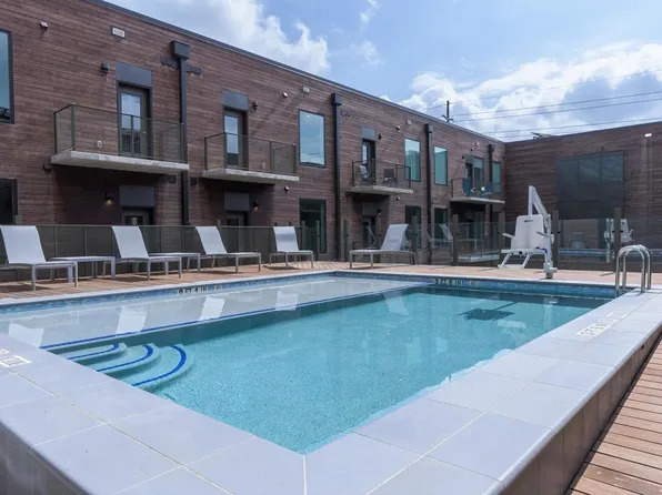 1800 E 4th St Unit 225, Austin, TX 78702