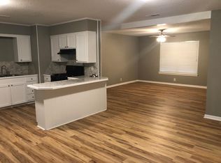 31 Holly Ln, Texarkana, TX 75503