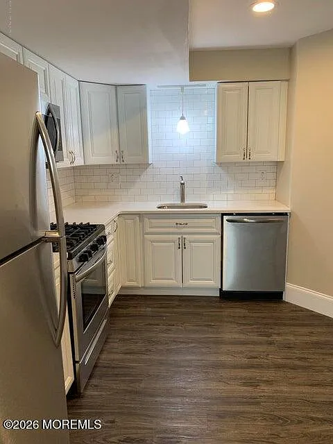 2 bed, $2,700 — Photo 3