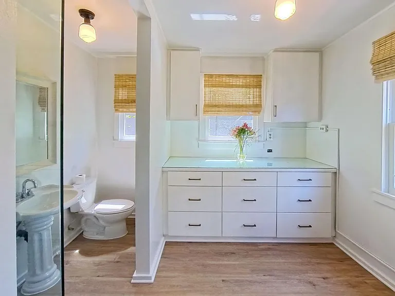 630 Beverly Dr — Photo 1