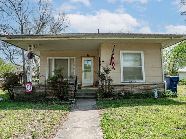 320 E 8th St, Pawhuska, OK 74056
