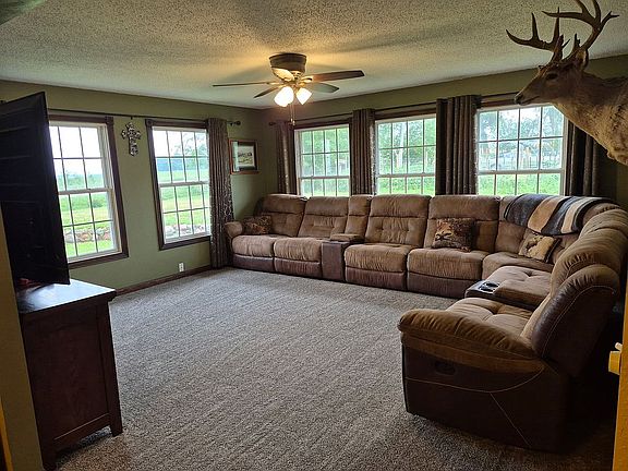 4th image of 30611 Frog Creek Rd