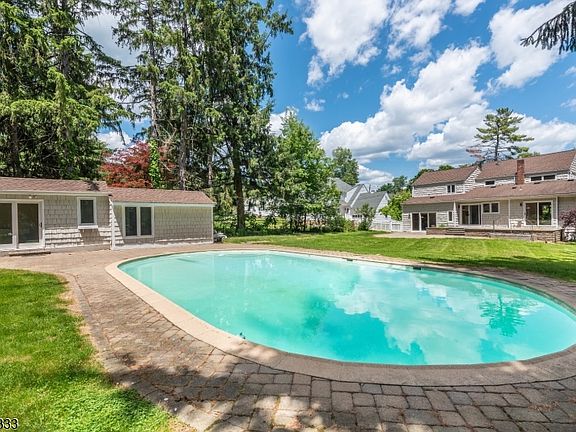 2nd image of 163 Sand Spring Rd