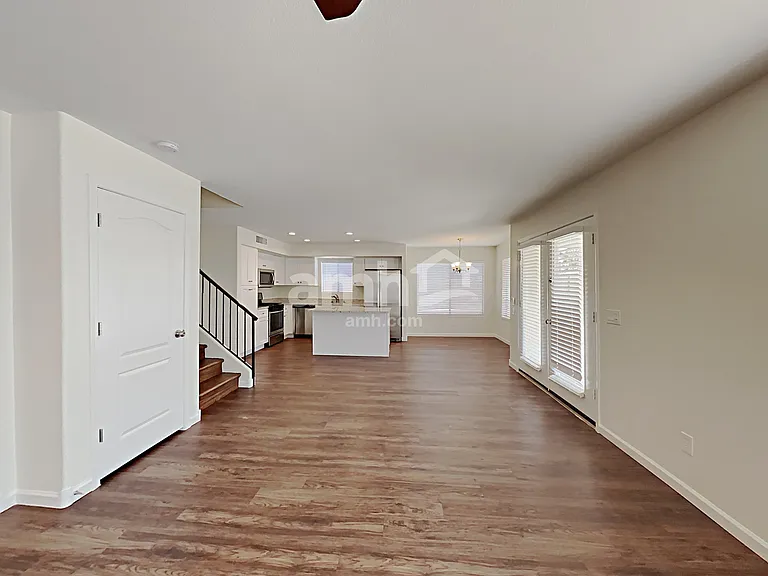 16853 W Fillmore St — Photo 6