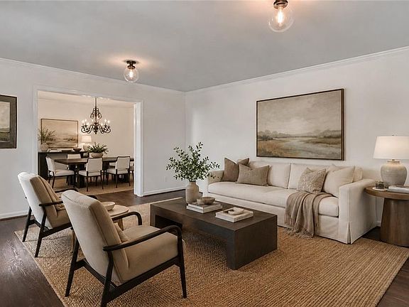 4th image of 4601 Club Cir NE