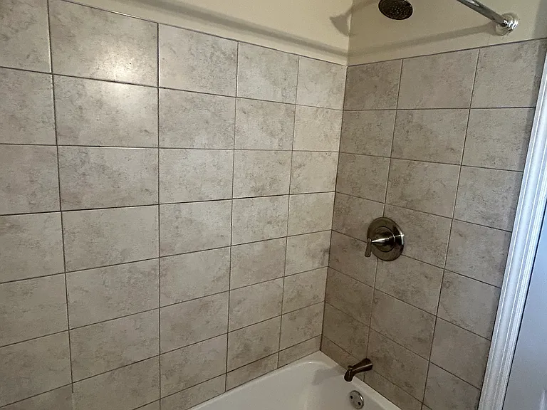 4507 Avondale St #101 — Photo 4