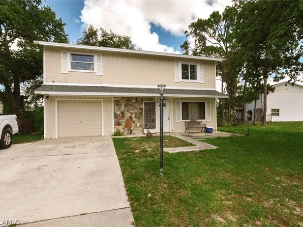 8177 Gull Ln, Fort Myers, FL 33967