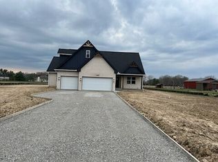 8650 Hutchinson Farms Ln, Indianapolis, IN 46259