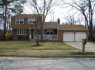 218 Peppermill Rd, West Berlin, NJ 08091