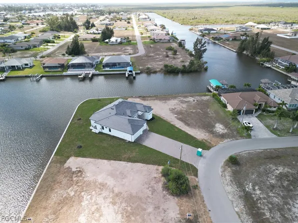 3105 NW 46th Ave, Cape Coral, FL 33993