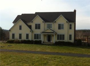 39755 Rocky Ln, Lovettsville, VA 20180