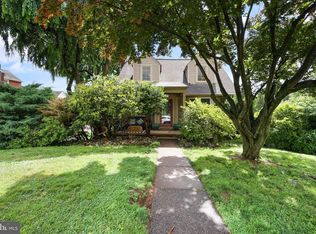 1024 Edgewood Dr, Springfield, PA 19064