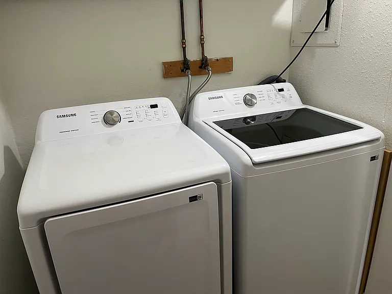 In Unit Washer and Dryer
