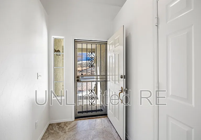 8960 E Volcano Dr — Photo 5