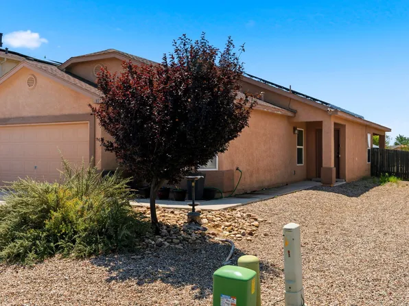 32 Salida Del Sol Dr, Los Lunas, NM 87031