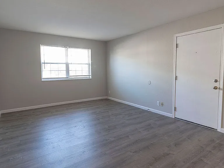 3408 Balboa Ln #31 — Photo 5