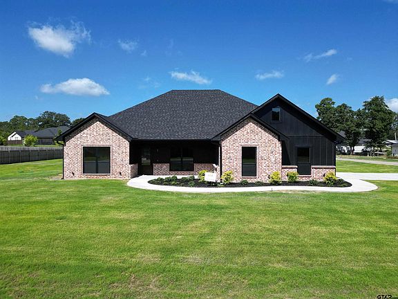 2nd image of 138 County Road 2461