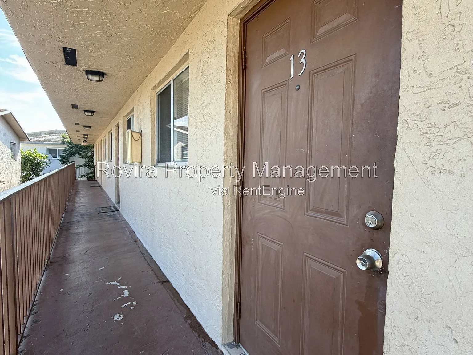 2 bed, 1.0 bath, 800 sqft, $1,950 — Photo 1