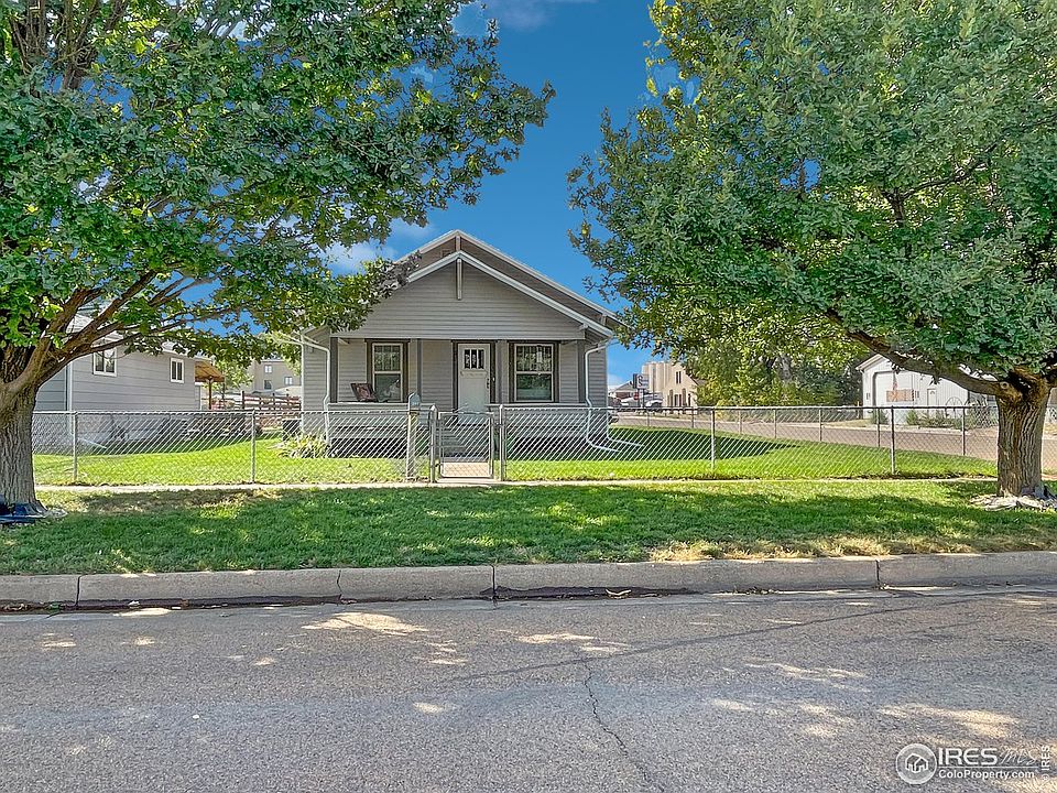 1st image of 204 S Phelan Ave