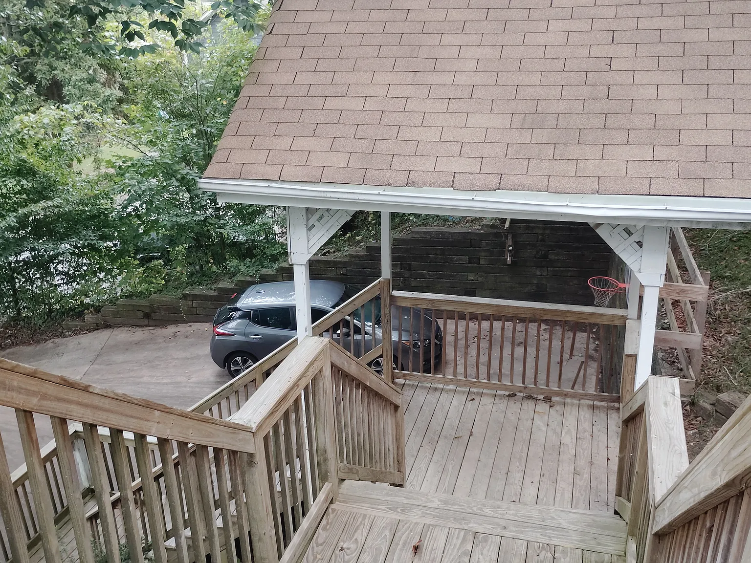 5 bed, 1940 sqft, $2,350 — Photo 3