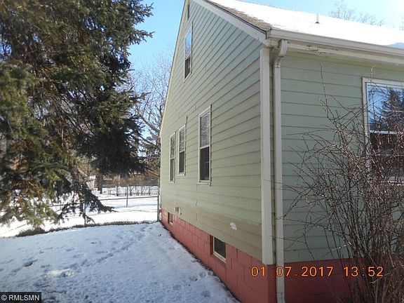 4th image of 9025 Van Buren St NE