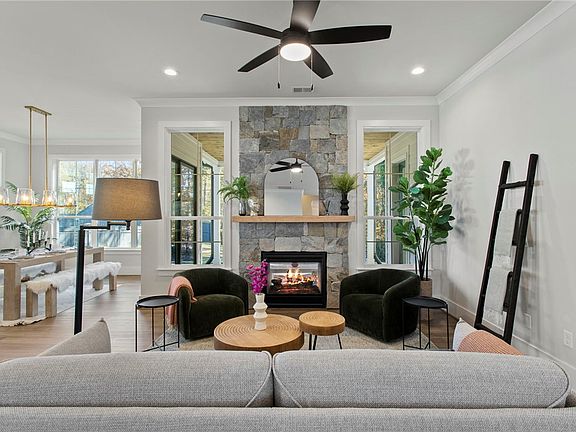 7th image of this home