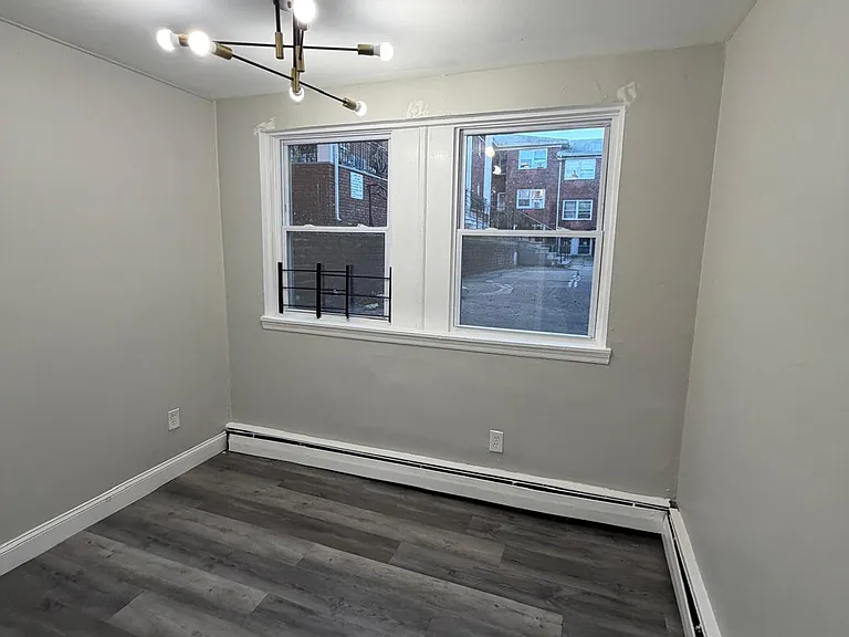 479 Roseville Ave #6 — Photo 1