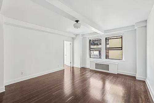 253 W 72nd St #503 Photo 1