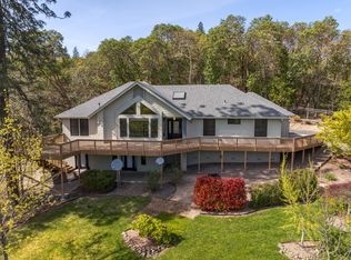 878 Jess Way, Grants Pass, OR 97526