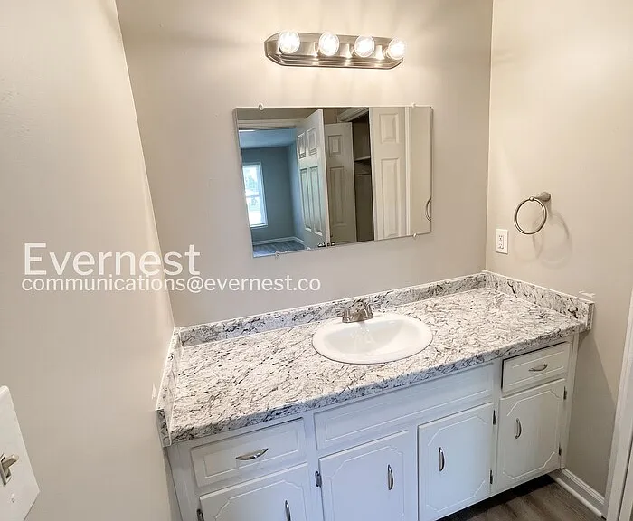 901 Cimarron Ct — Photo 18