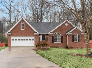 317 Hickory Pointe Ct, Villa Rica, GA 30180