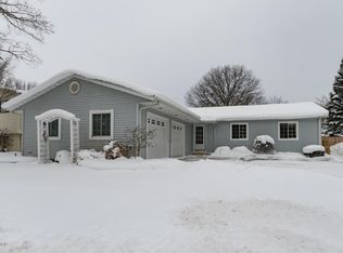 7648 Oakland Dr, Portage, MI 49024