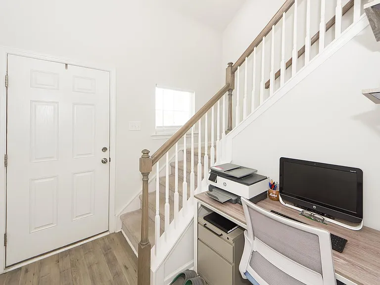 117 Sequoia Ln — Photo 3