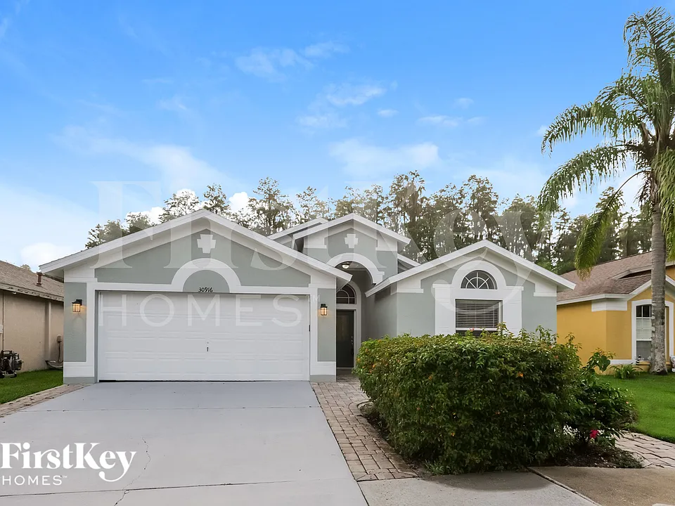 30916 Burleigh Dr