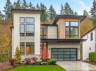 21045 SE 80th St, Issaquah, WA 98027