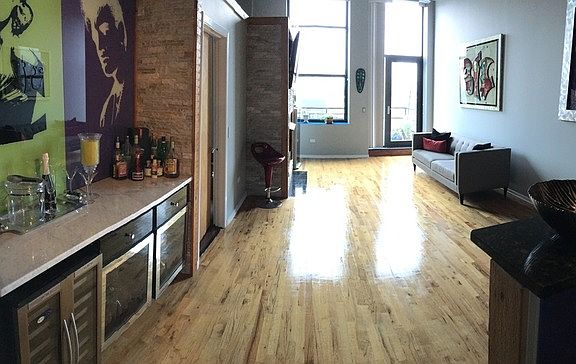 3rd image of 1645 W Ogden Ave Unit 604