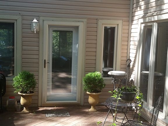 5th image of 4230 Briarwick Dr