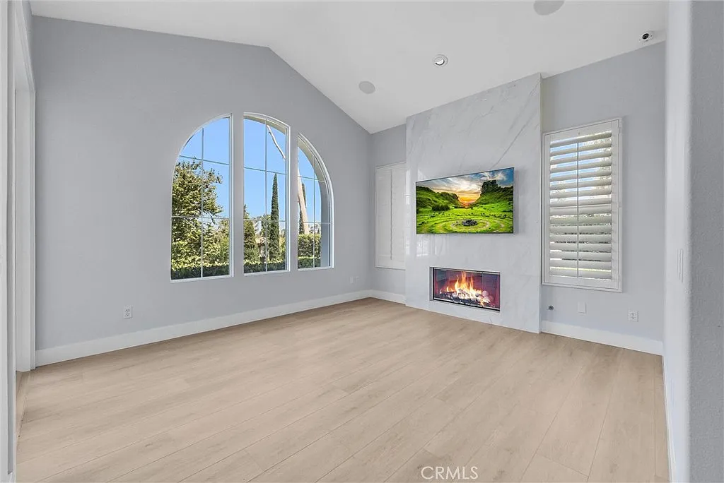 3 bed, 1625 sqft, $6,800 — Photo 4