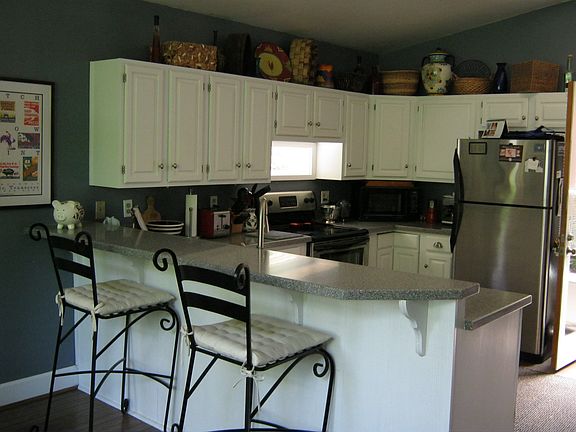3rd image of 6459 Central Ave