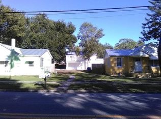 456 Ridge Rd SW, Largo, FL 33770