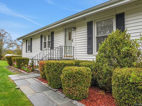 2nd image of 3296 Stony Street
